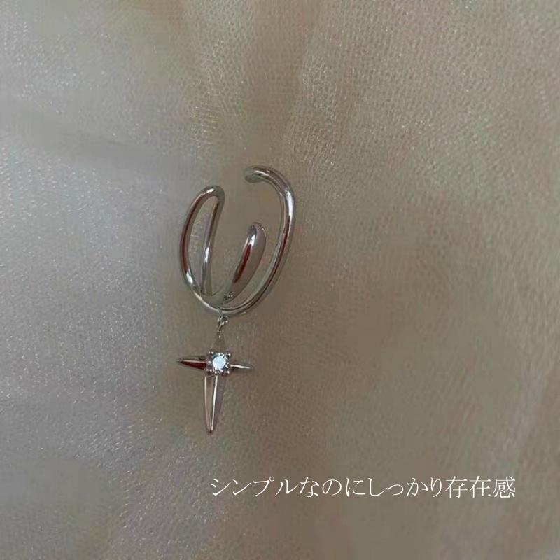 揺れる 十字星　シルバー イヤーカフ 片耳 イヤリング 痛くない 軽量 個性 | 3枚目